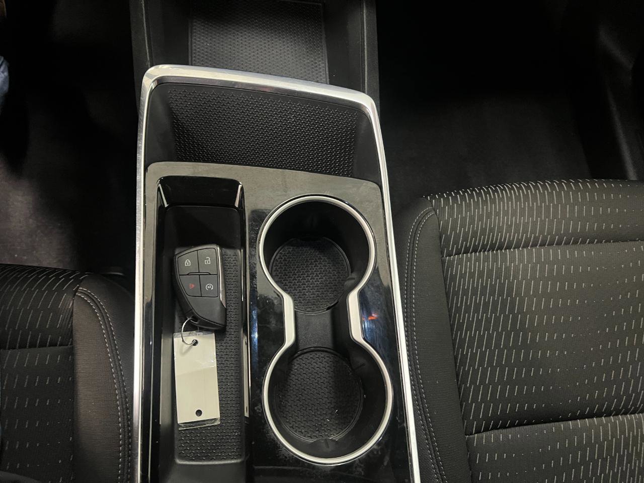 Used 2025 Chevrolet Equinox LT image 59