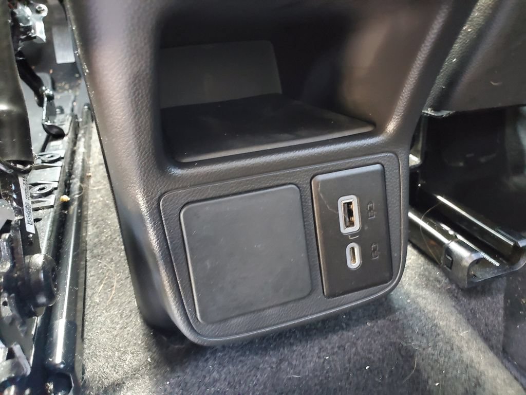 Certified 2023 Buick Encore GX Select AWD/4WD image 29