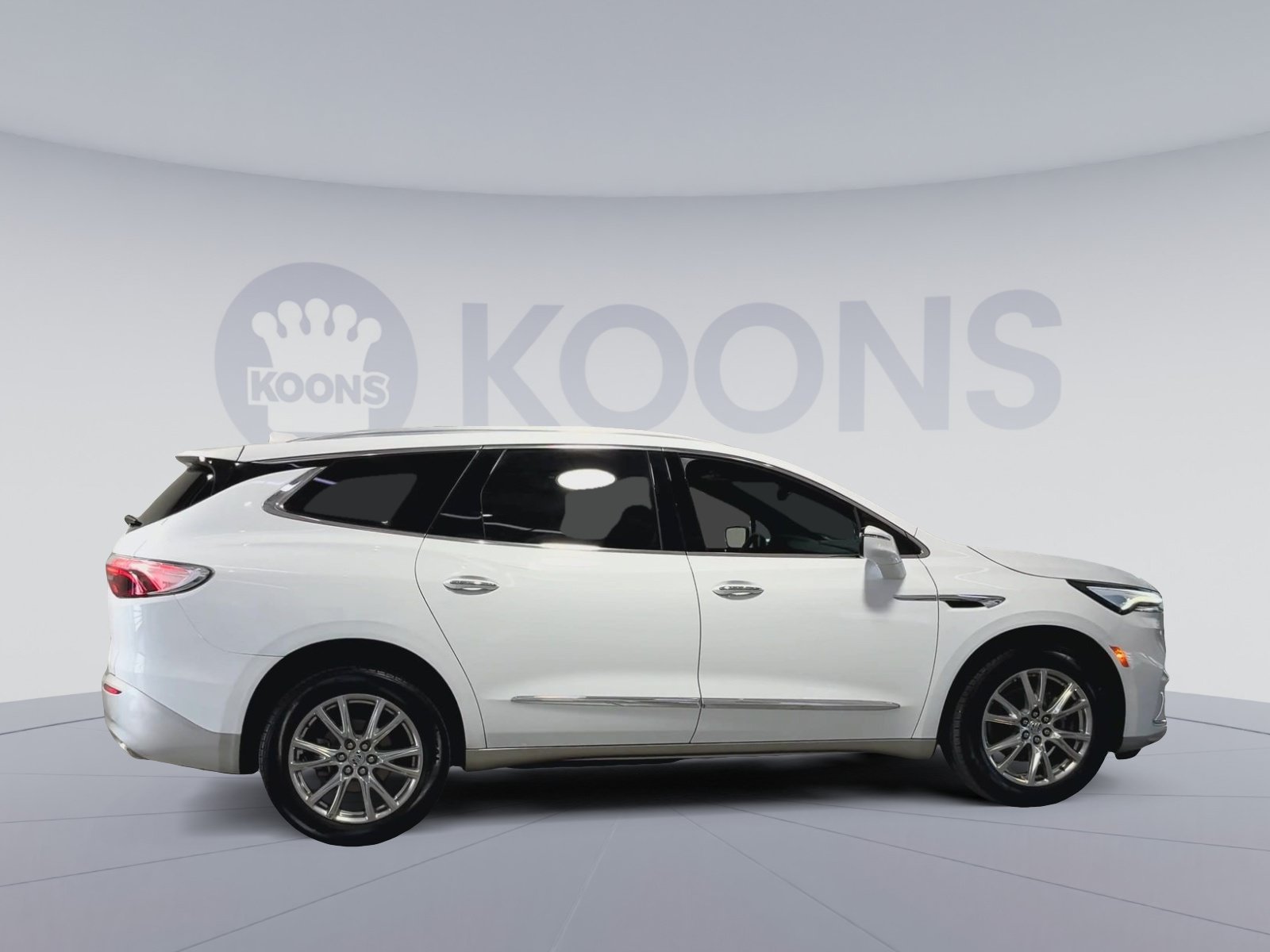Used 2024 Buick Enclave Essence w/ Experience Buick Package AWD/4WD image 12