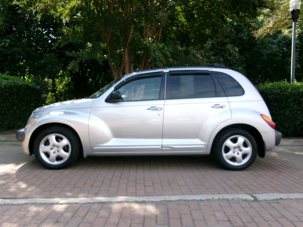 Used 2001 Chrysler PT Cruiser FWD image 9