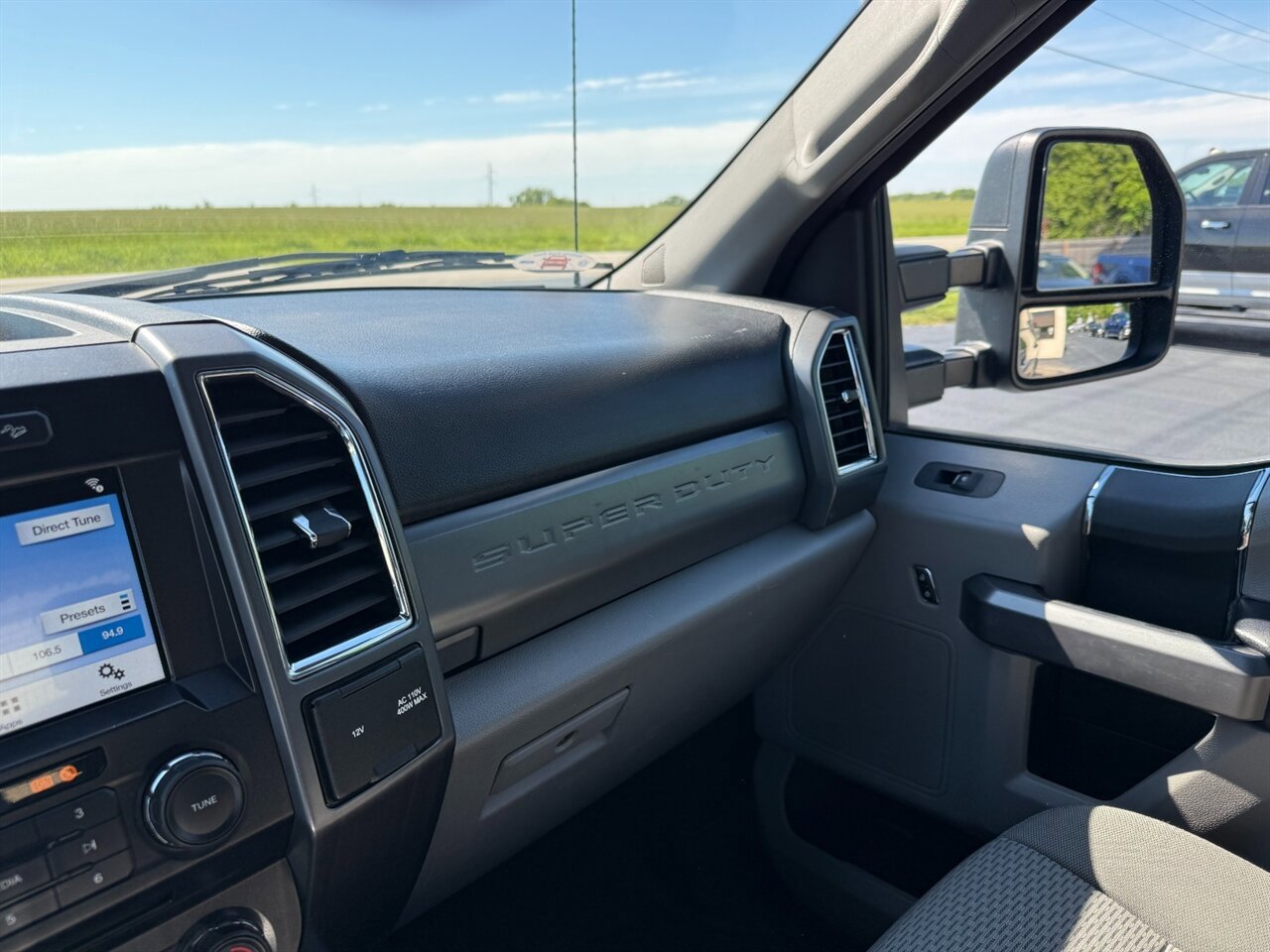 Used 2018 Ford F250 XLT w/ XLT Value Package AWD/4WD image 16