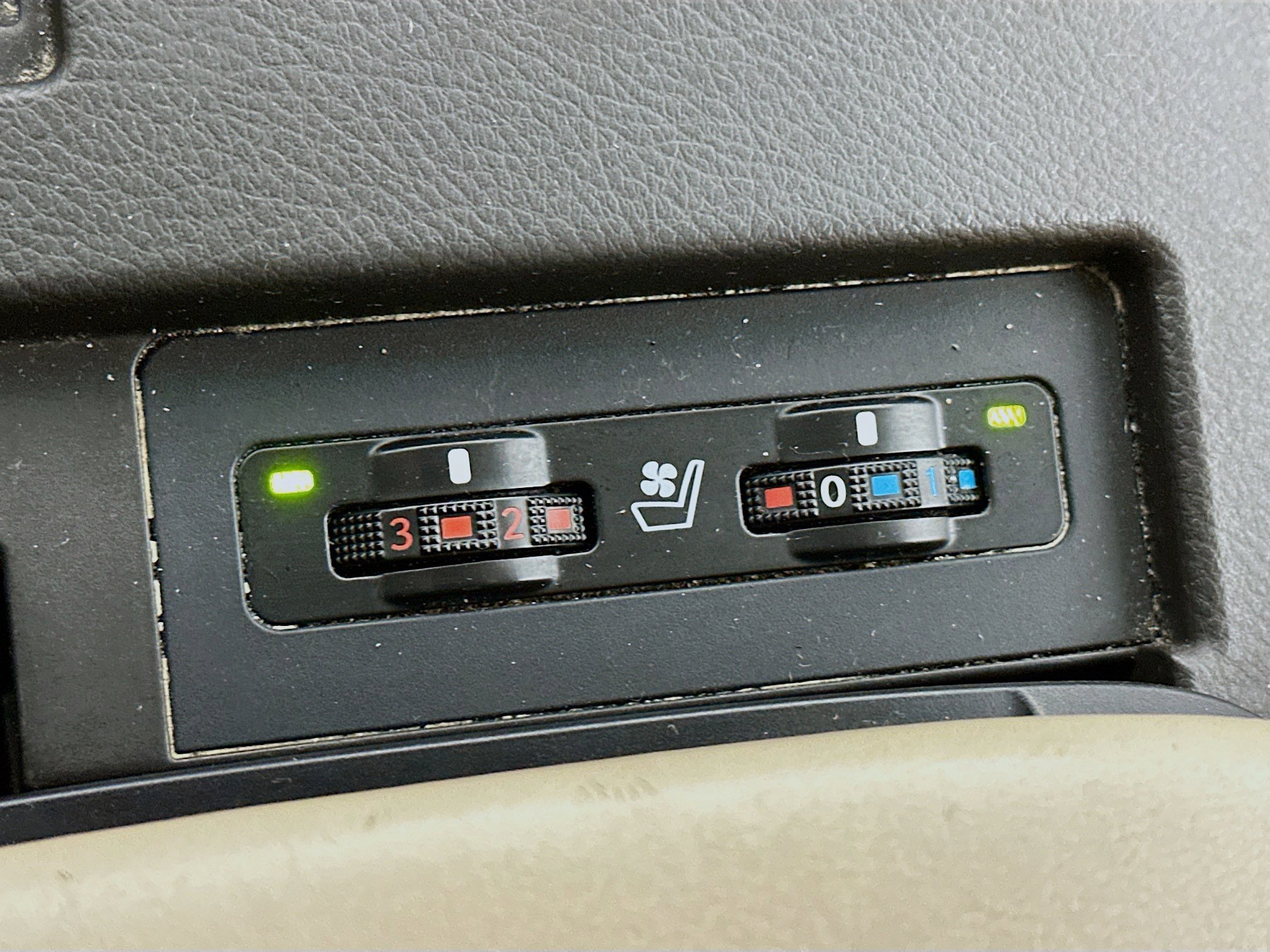 Used 2010 Lexus RX 350 AWD image 26