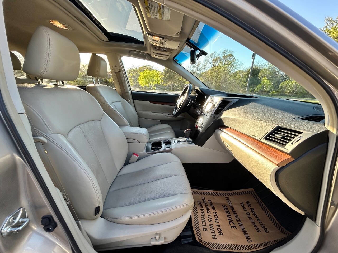 Used 2014 Subaru Outback 2.5i Limited w/ Moonroof Package image 15