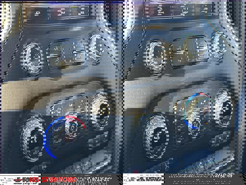 Used 2021 GMC Sierra 1500 AT4 w/ AT4 Preferred Package image 31