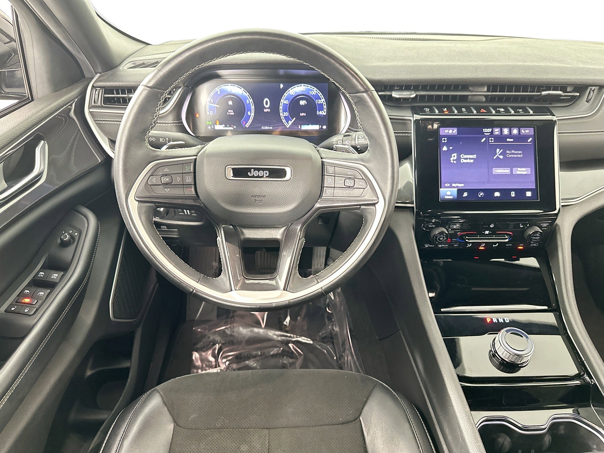 Used 2022 Jeep Grand Cherokee L Altitude image 22