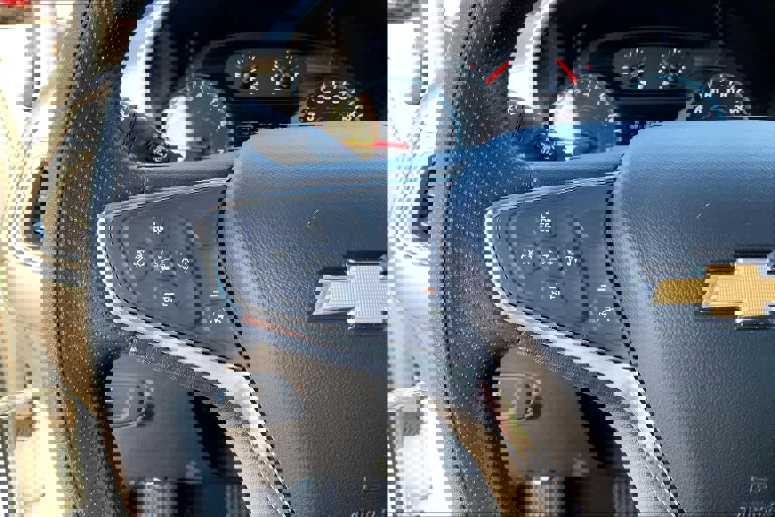 Certified 2021 Chevrolet Equinox LS w/ LS Convenience Package image 22