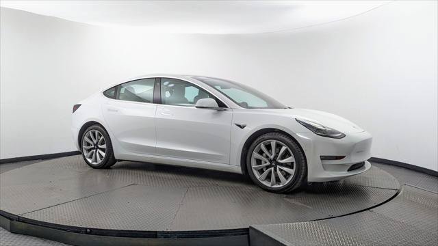 Used 2018 Tesla Model 3 Long Range AWD/4WD image 9