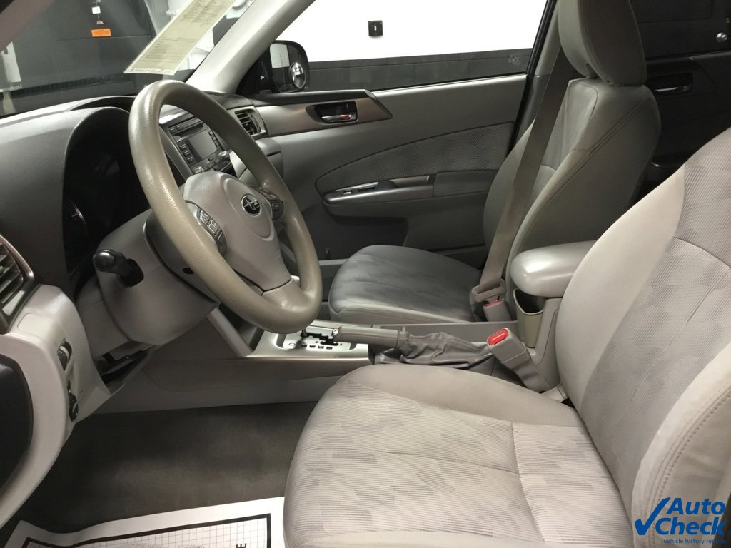 Used 2010 Subaru Forester 2.5X Premium image 22