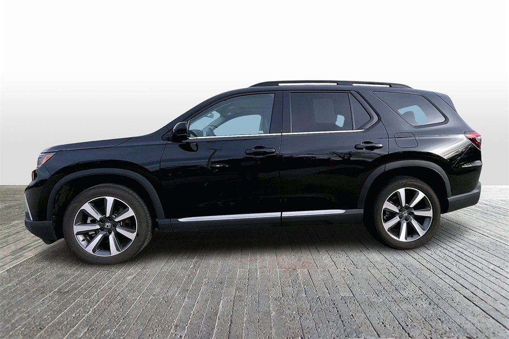 Used 2023 Honda Pilot Elite image 5