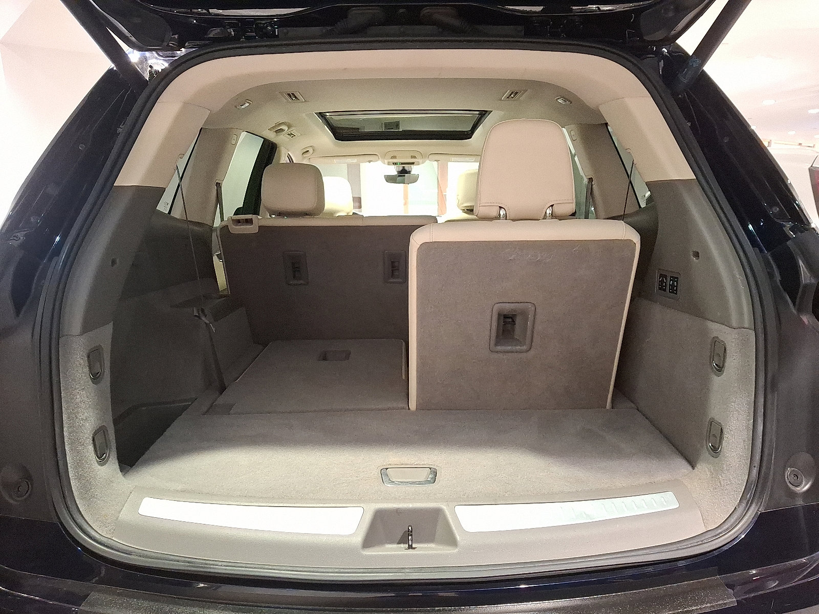 Used 2022 Cadillac XT6 Premium Luxury w/ Technology Package image 27