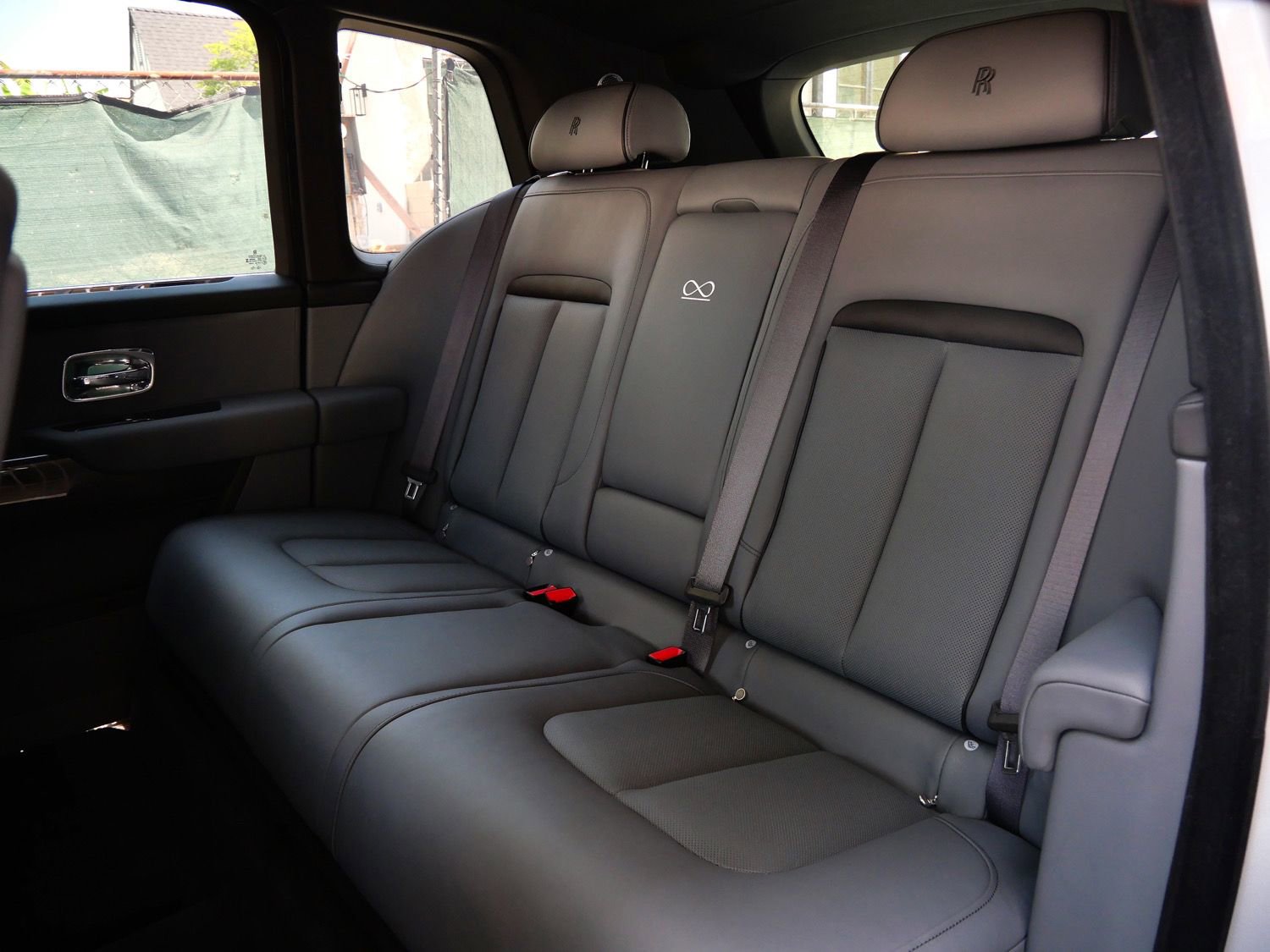 Used 2026 Rolls-Royce Cullinan Black Badge AWD/4WD image 8
