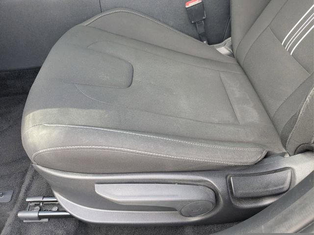 Used 2024 Hyundai Elantra SEL FWD image 15
