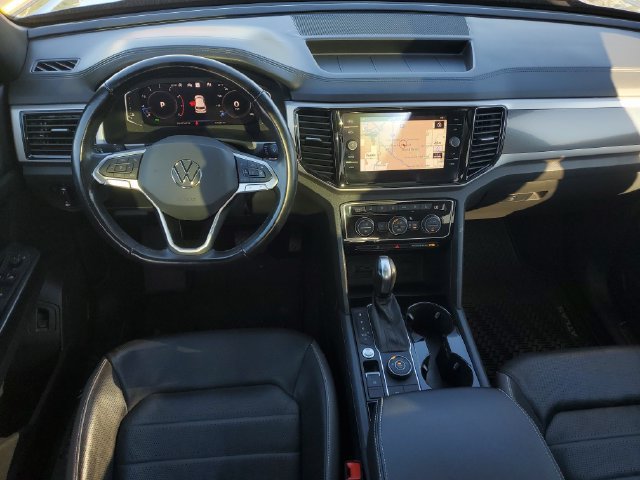 Used 2020 Volkswagen Atlas Cross Sport SEL Premium AWD/4WD image 12