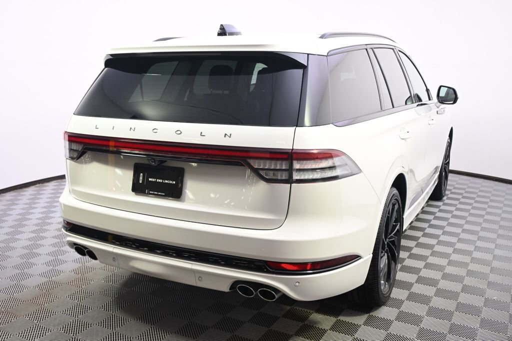 New 2026 Lincoln Aviator Reserve image 6