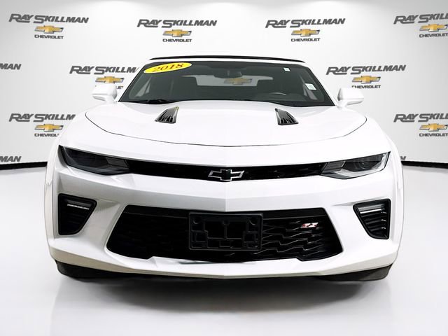 Used 2018 Chevrolet Camaro SS image 2