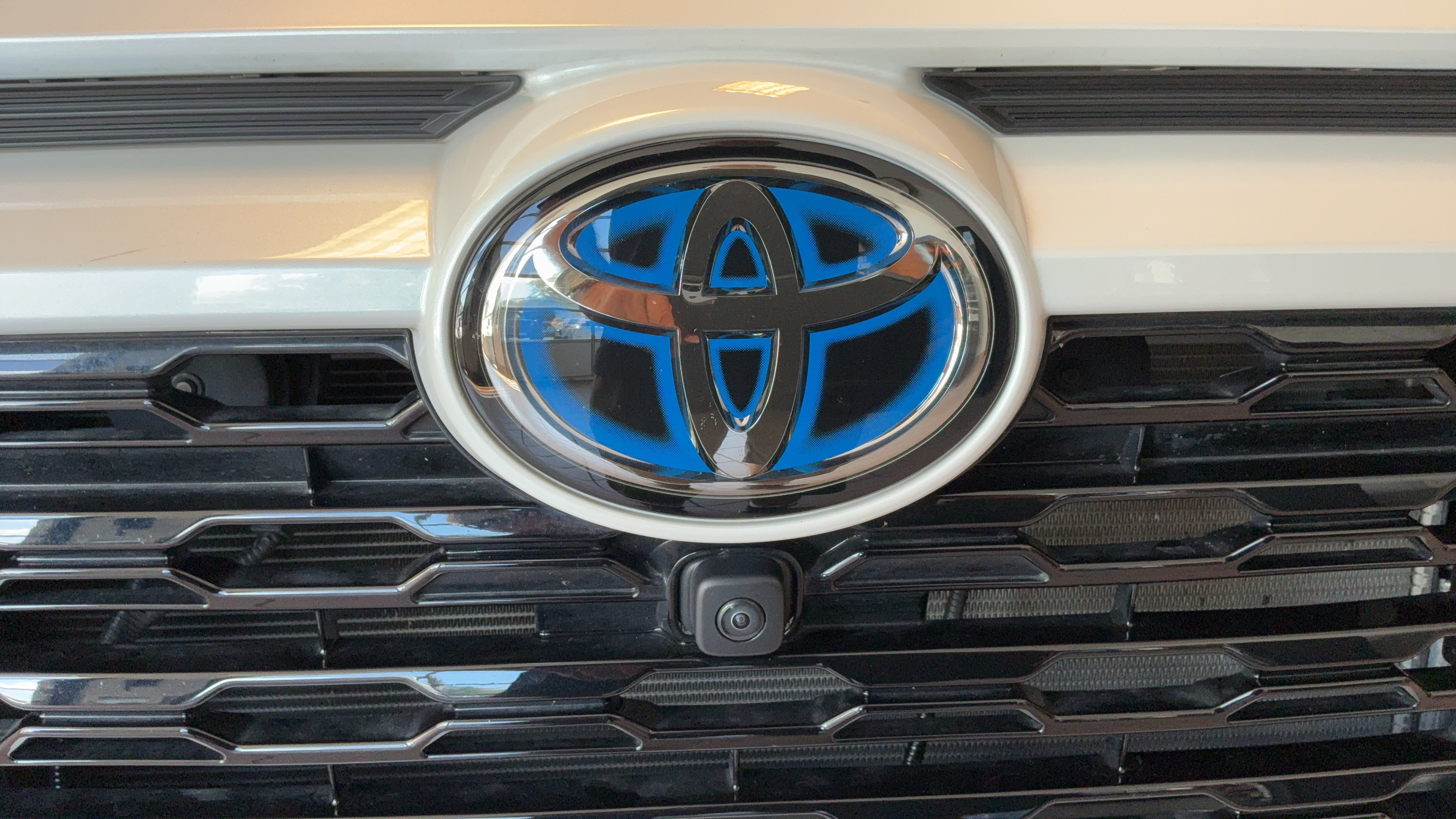 Used 2024 Toyota RAV4 XSE w/ Advanced Technology Package AWD/4WD image 55