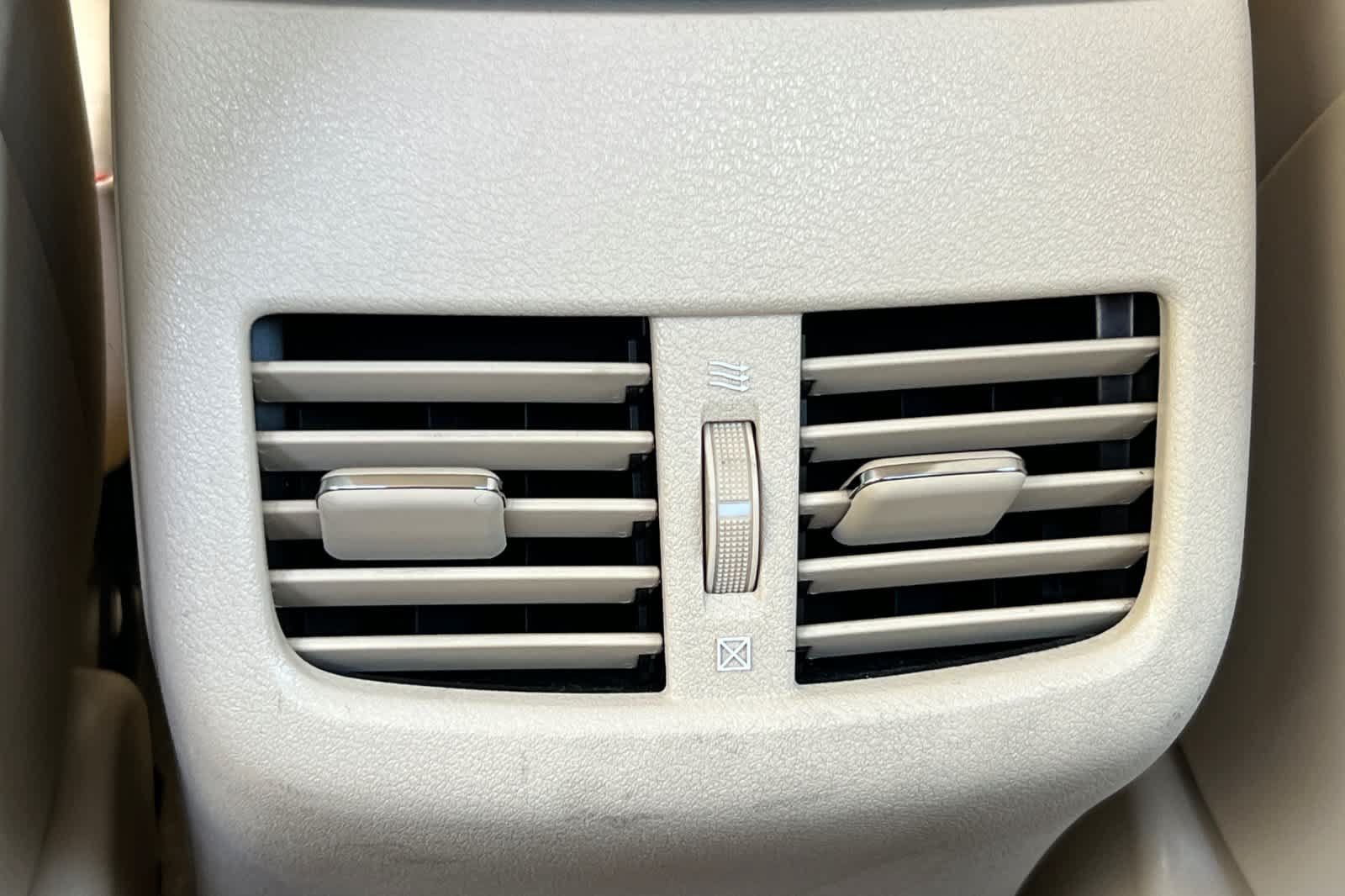 Used 2011 Lexus ES 350 FWD image 14