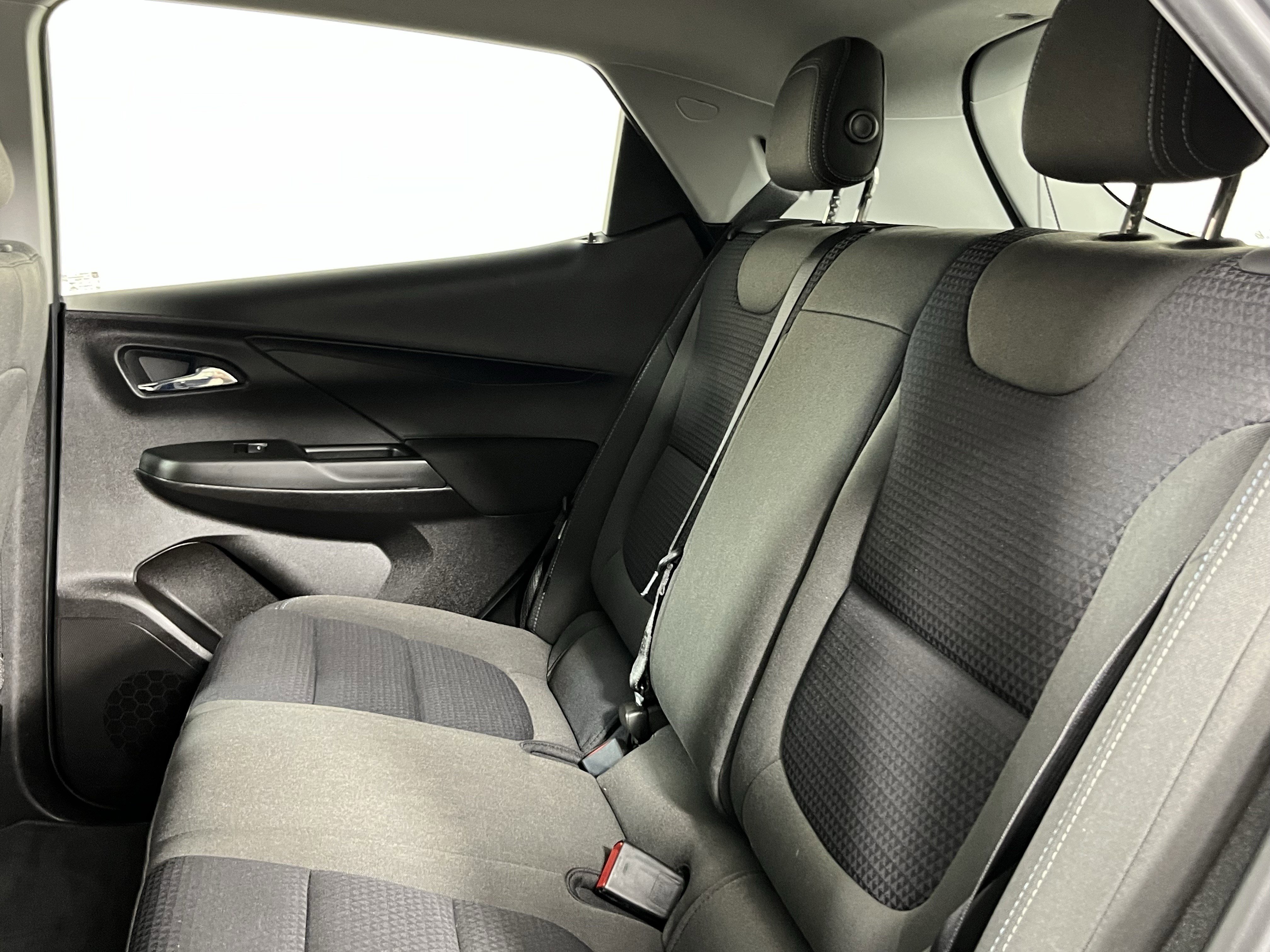 Used 2022 Chevrolet Bolt LT image 13