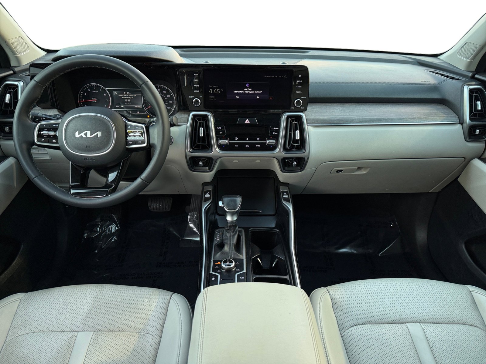 Used 2023 Kia Sorento S w/ Panoramic Sunroof Package image 10