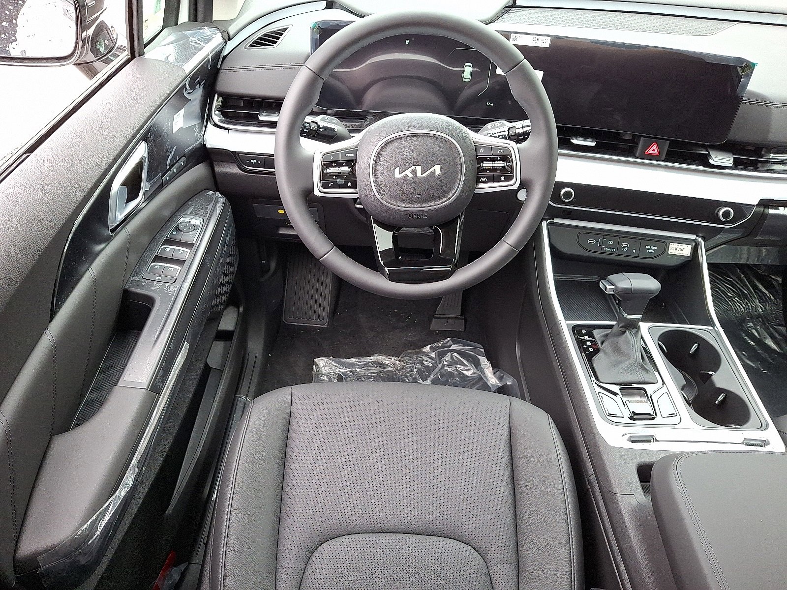 New 2025 Kia Carnival SX Prestige image 11