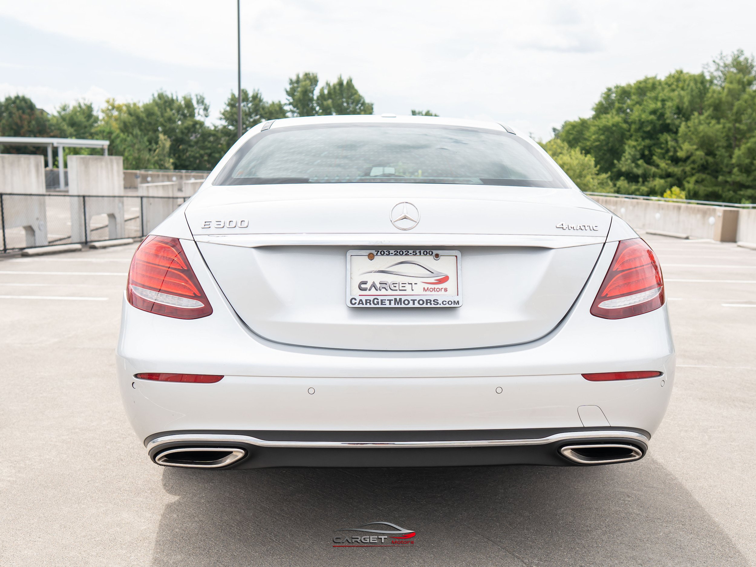 Used 2019 Mercedes-Benz E 300 4MATIC w/ Premium 1 Package image 6