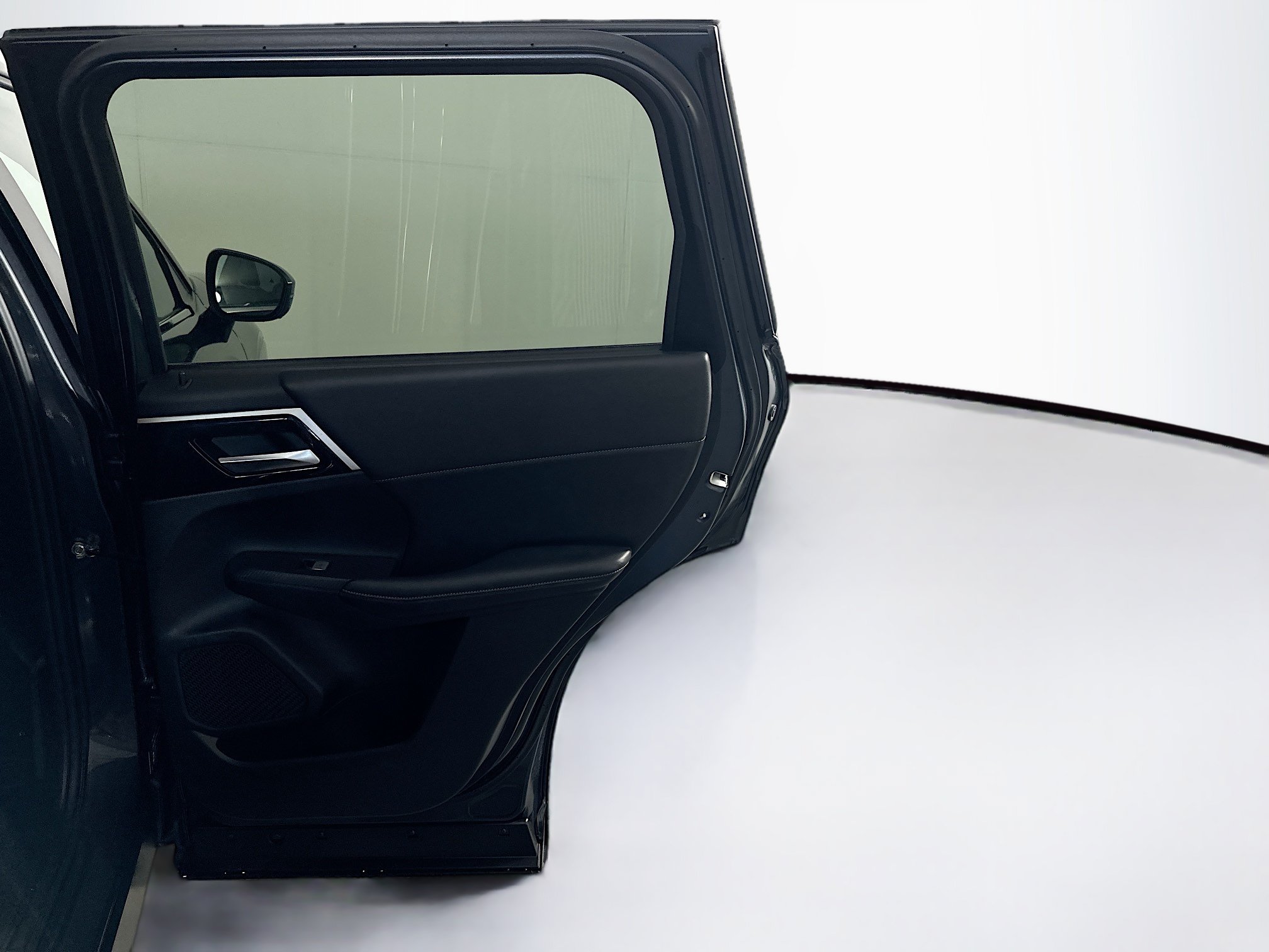 Used 2024 Mitsubishi Outlander SE FWD image 33