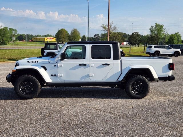 New 2023 Jeep Gladiator Willys image 5