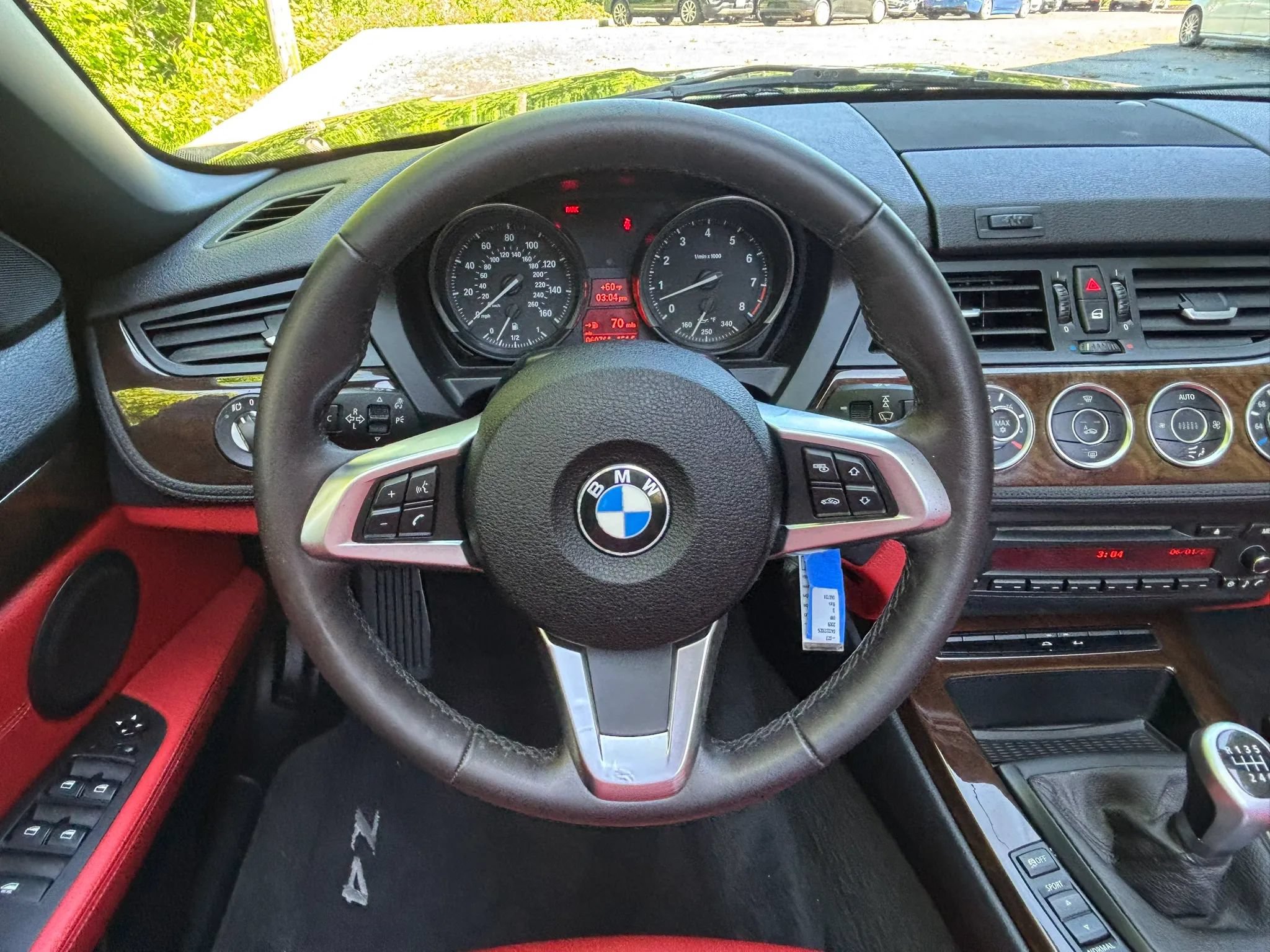 Used 2009 BMW Z4 sDrive30i RWD image 28