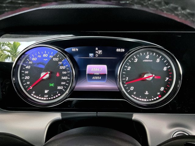 Used 2019 Mercedes-Benz E 450 Coupe image 22