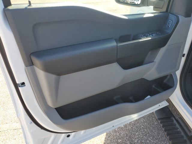 New 2026 Ford F350 XL w/ XL Chrome Package image 12