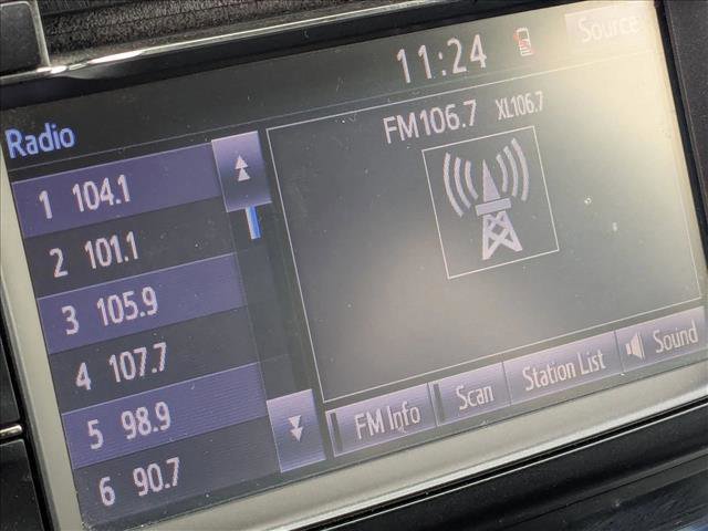 Used 2018 Toyota RAV4 XLE image 13