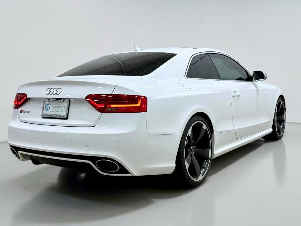 Used 2013 Audi RS 5 Coupe w/ Audi MMI Navigation Plus Pkg AWD/4WD image 25