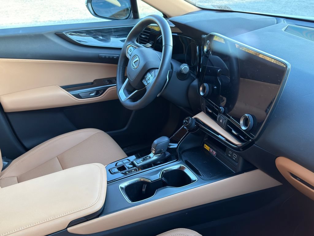 Certified 2025 Lexus NX 350 AWD w/ Accessory Package (2T) image 10