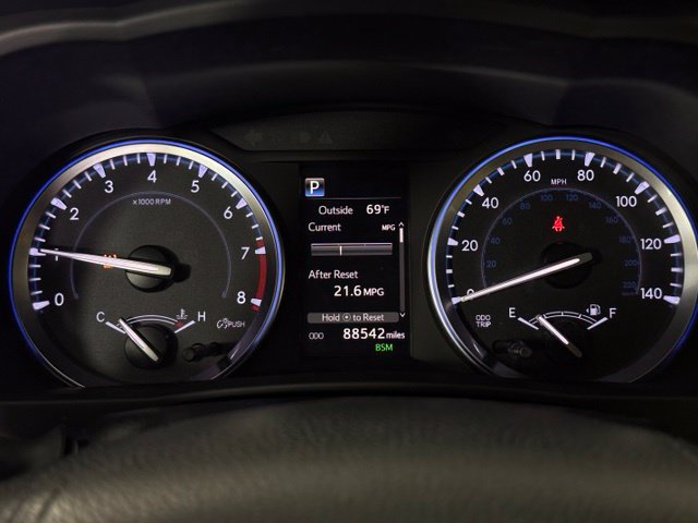 Used 2017 Toyota Highlander XLE w/ Carpet Mat Package FWD image 22