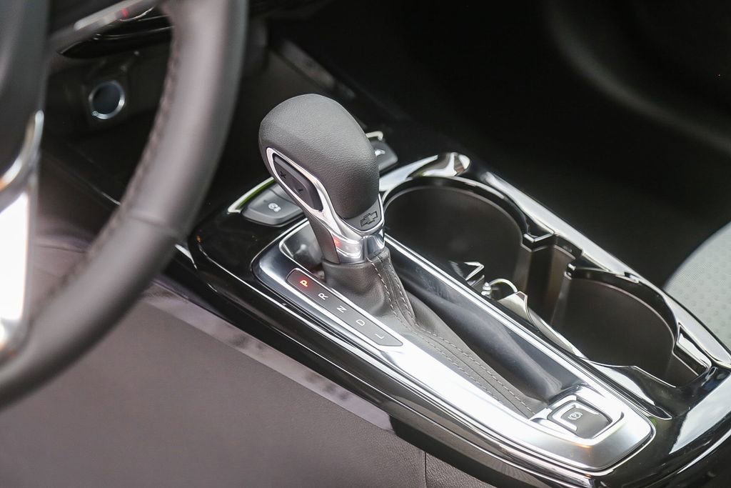 Certified 2026 Chevrolet Trax LT w/ Driver Confidence Package image 35