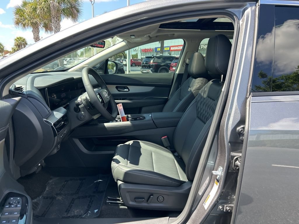 New 2026 Nissan Murano Platinum w/ Cargo Package AWD/4WD image 16