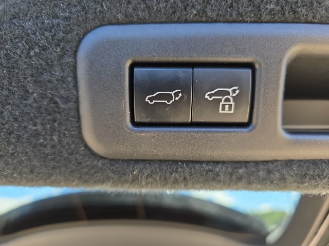 Used 2022 Lexus RX 450h AWD w/ Premium Package image 16
