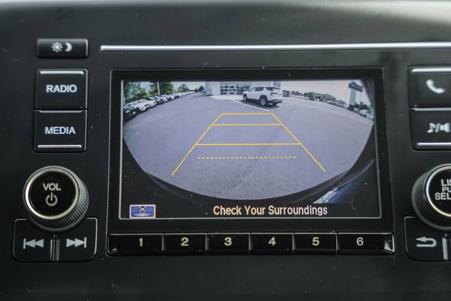 Used 2017 Honda Pilot LX image 40