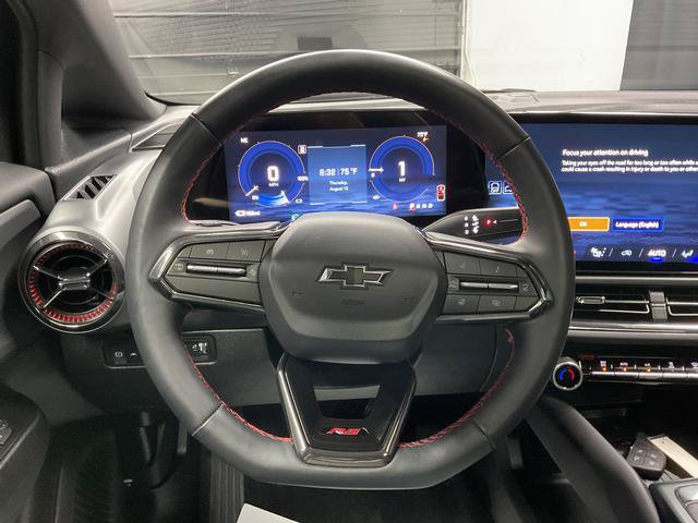 Used 2025 Chevrolet Equinox EV RS AWD/4WD image 15