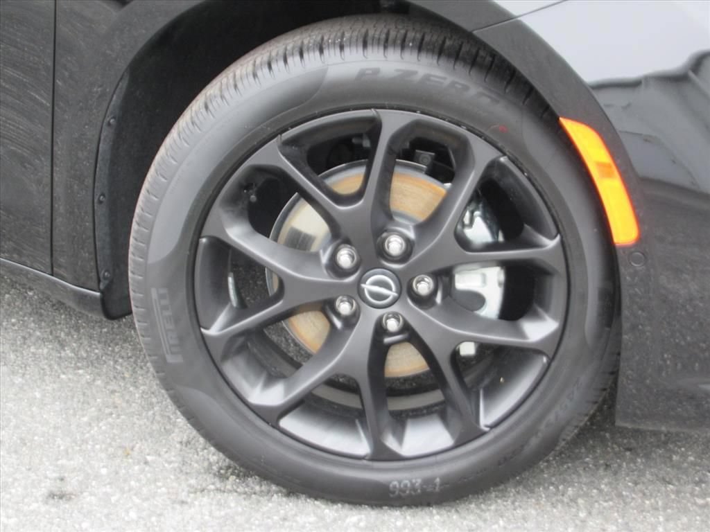 New 2026 Chrysler Pacifica Select w/ S Appearance Package FWD image 7