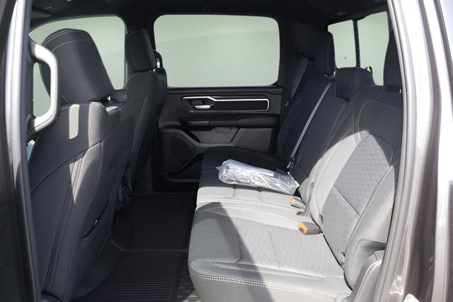 New 2026 RAM 1500 4x4 Crew Cab image 12