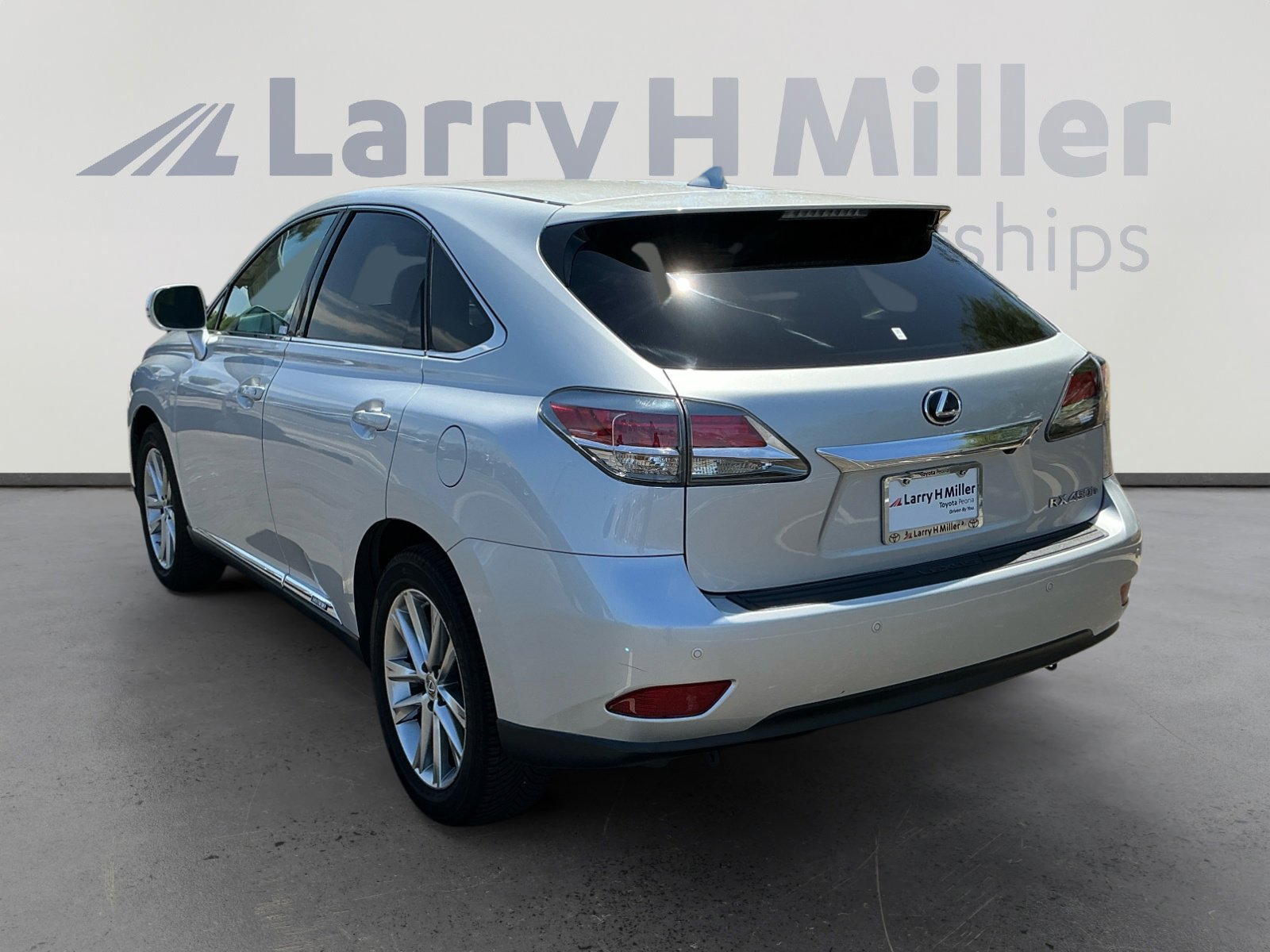 Used 2015 Lexus RX 450h FWD image 3