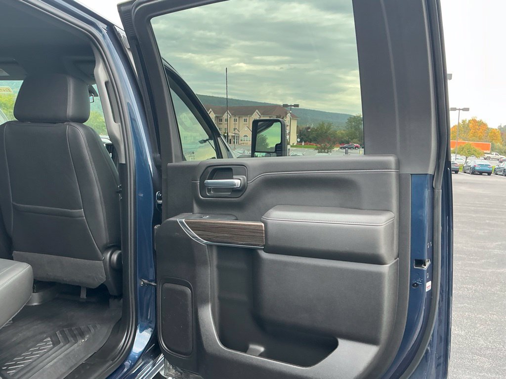 Used 2022 Chevrolet Silverado 2500 LT w/ Convenience Package AWD/4WD image 31