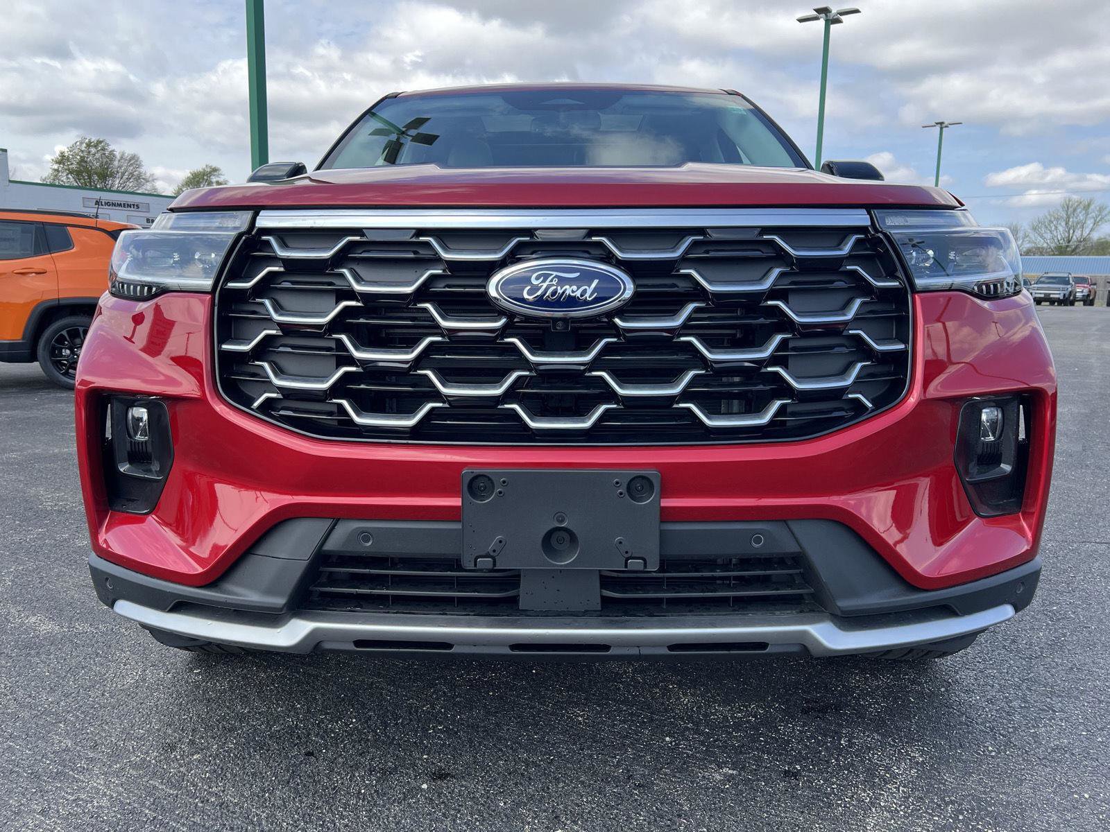 New 2026 Ford Explorer Platinum image 14
