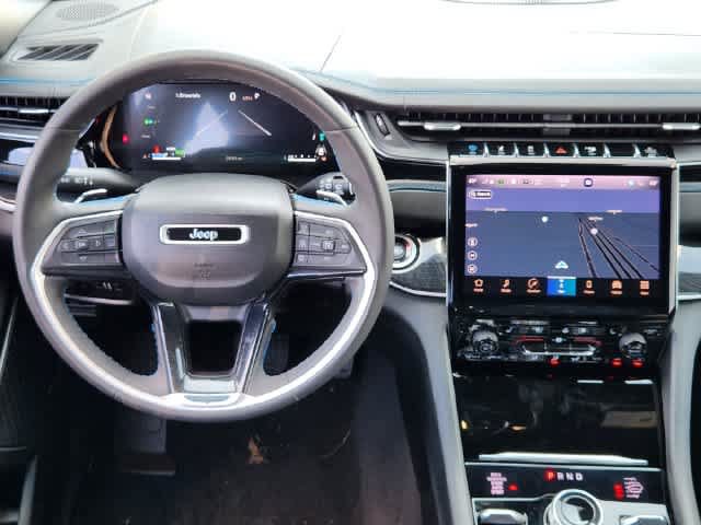 Used 2022 Jeep Grand Cherokee Trailhawk AWD/4WD image 15