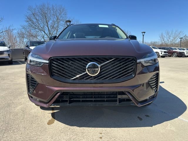 New 2026 Volvo XC60 B5 Plus w/ Protection Package Premier image 2
