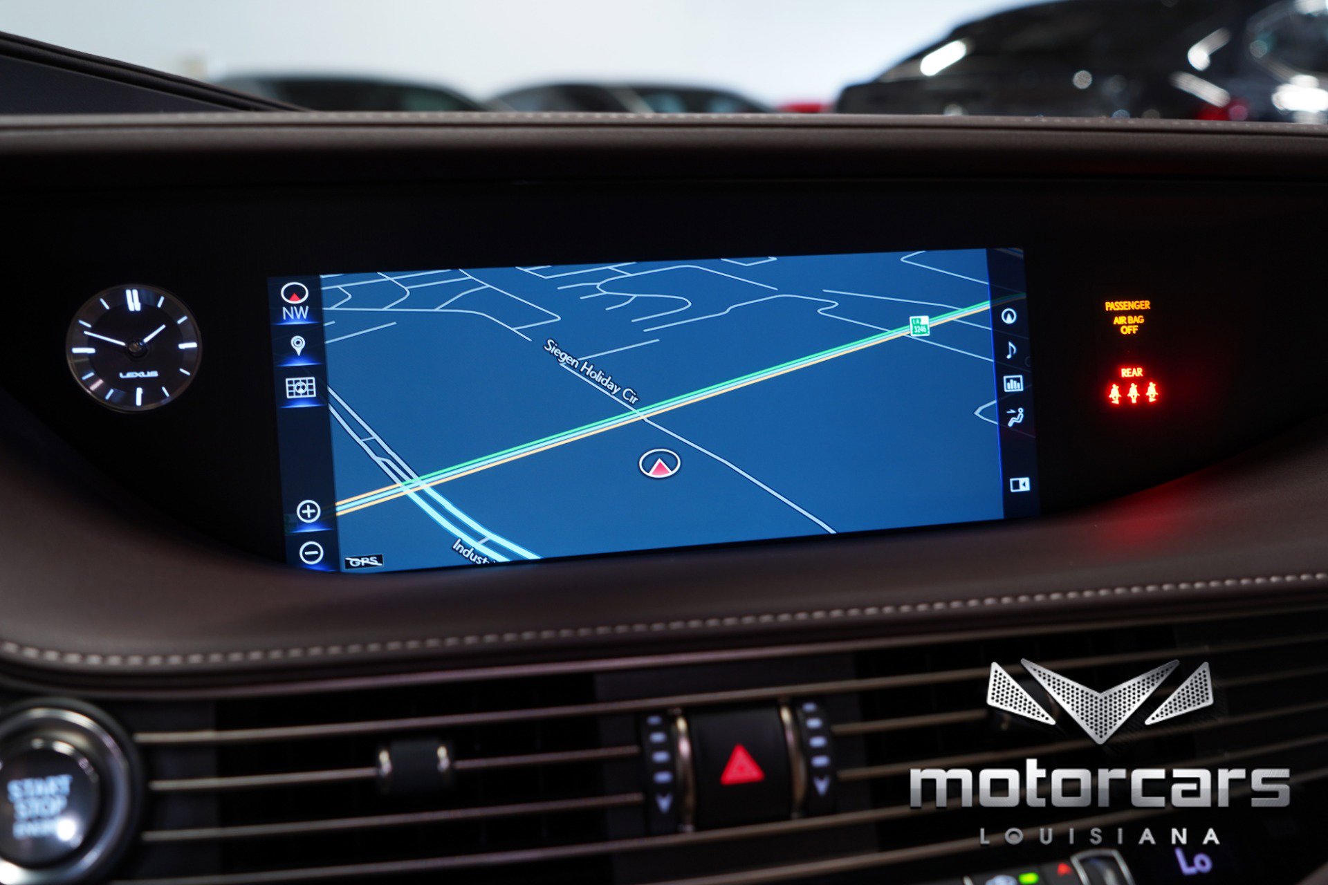 Used 2020 Lexus LS 500 w/ Accessory Package (Z2) RWD image 38