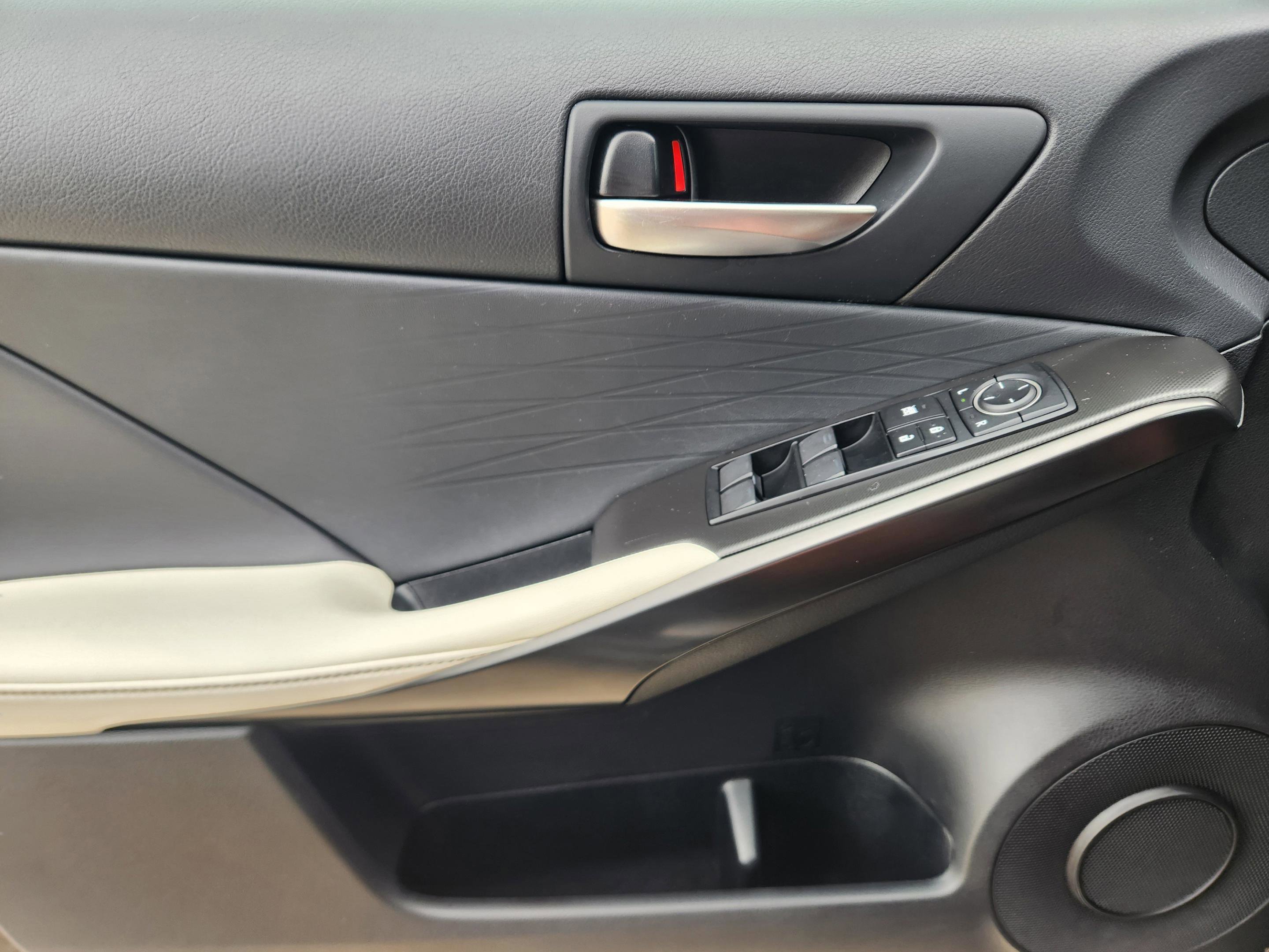 Used 2021 Lexus IS 350 F Sport w/ Navigation Package RWD image 19