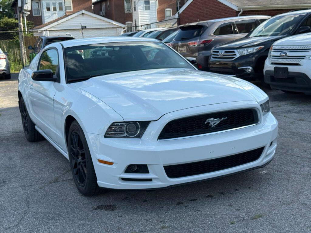 Used 2014 Ford Mustang Coupe w/ Equipment Group 102A image 3