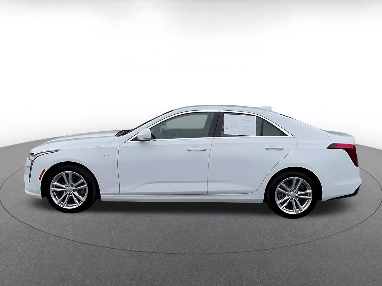 Used 2026 Cadillac CT4 Luxury RWD image 8